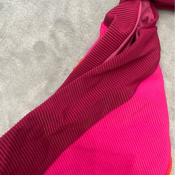 New! Beach Riot Joyce swimsuit be mine colorblock 27776 - Picture 6 of 11